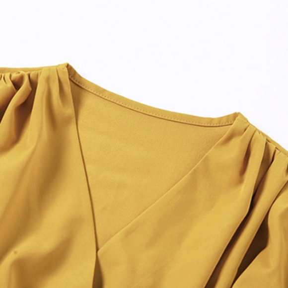 Crop Balloon Sleeve  Blouse Top - Picture 5 of 6